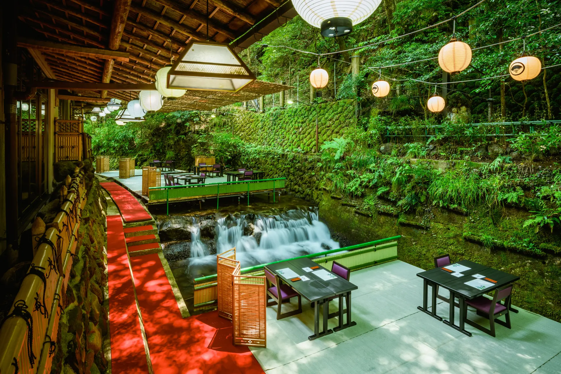 清らかな京の奥座敷で、季節の会席を五感で堪能