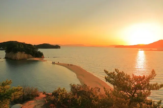 【香川推荐景点总整理】第一次的香川之旅去这里就好！可别只吃了乌冬面就急着想赶路～