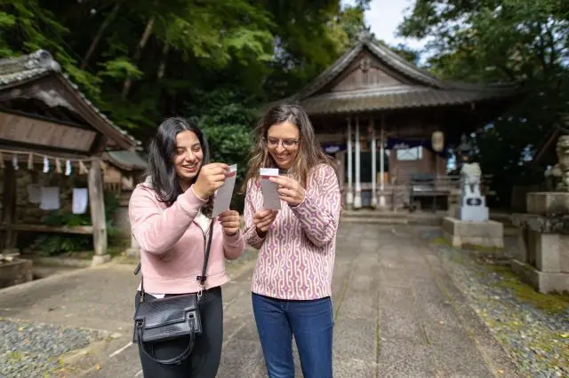 What does the paper fortune say?