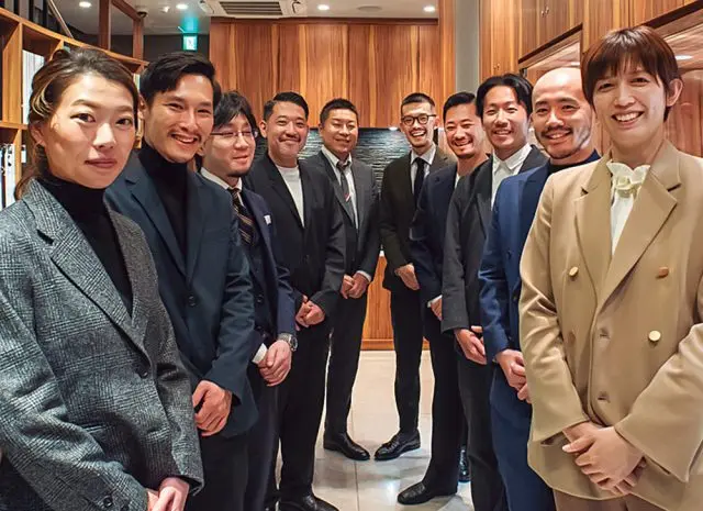 The store also has staff members who are fluent in English and Chinese