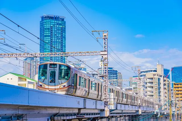 Your trusty guide to smooth, wallet-friendly transportation in Osaka!