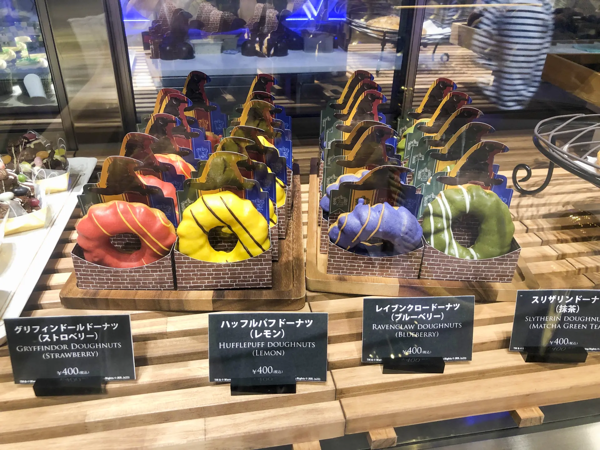 Color-themed donuts and cupcakes from every house at the Backlot Cafe