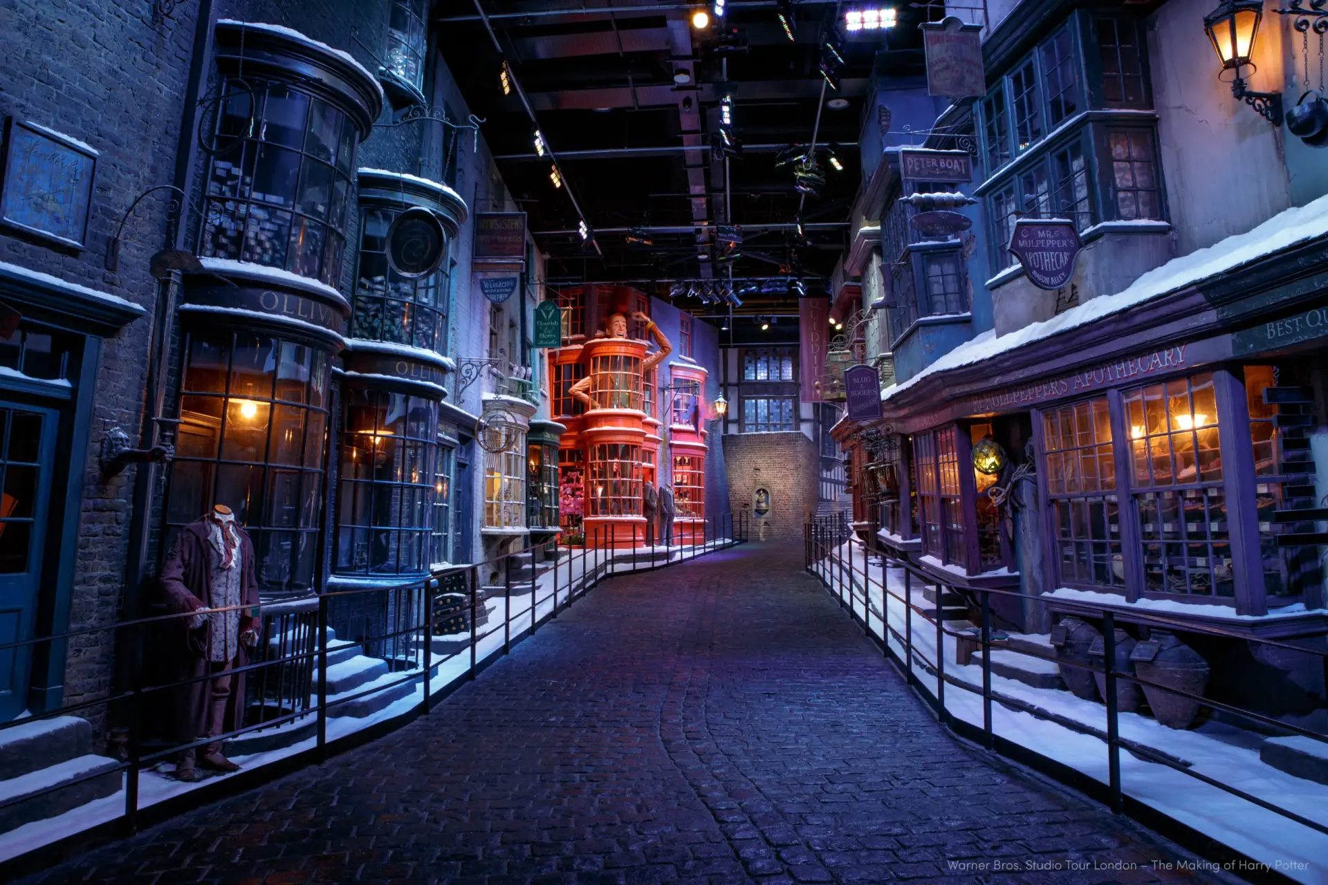 All the magic of the wizarding world in winter