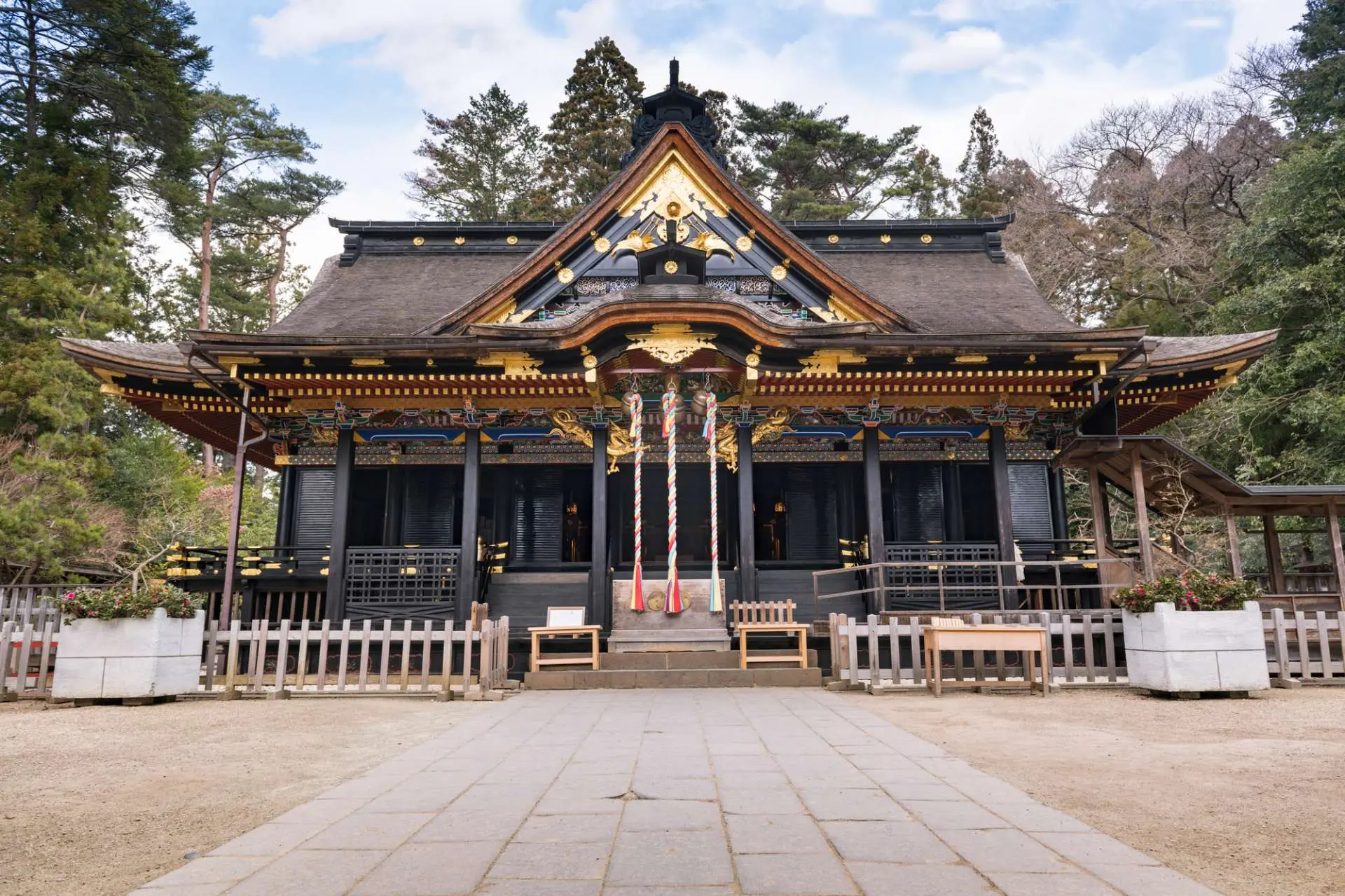 名匠が手がけた仙台の総鎮守・大崎八幡宮の観光ガイド | GOOD LUCK TRIP