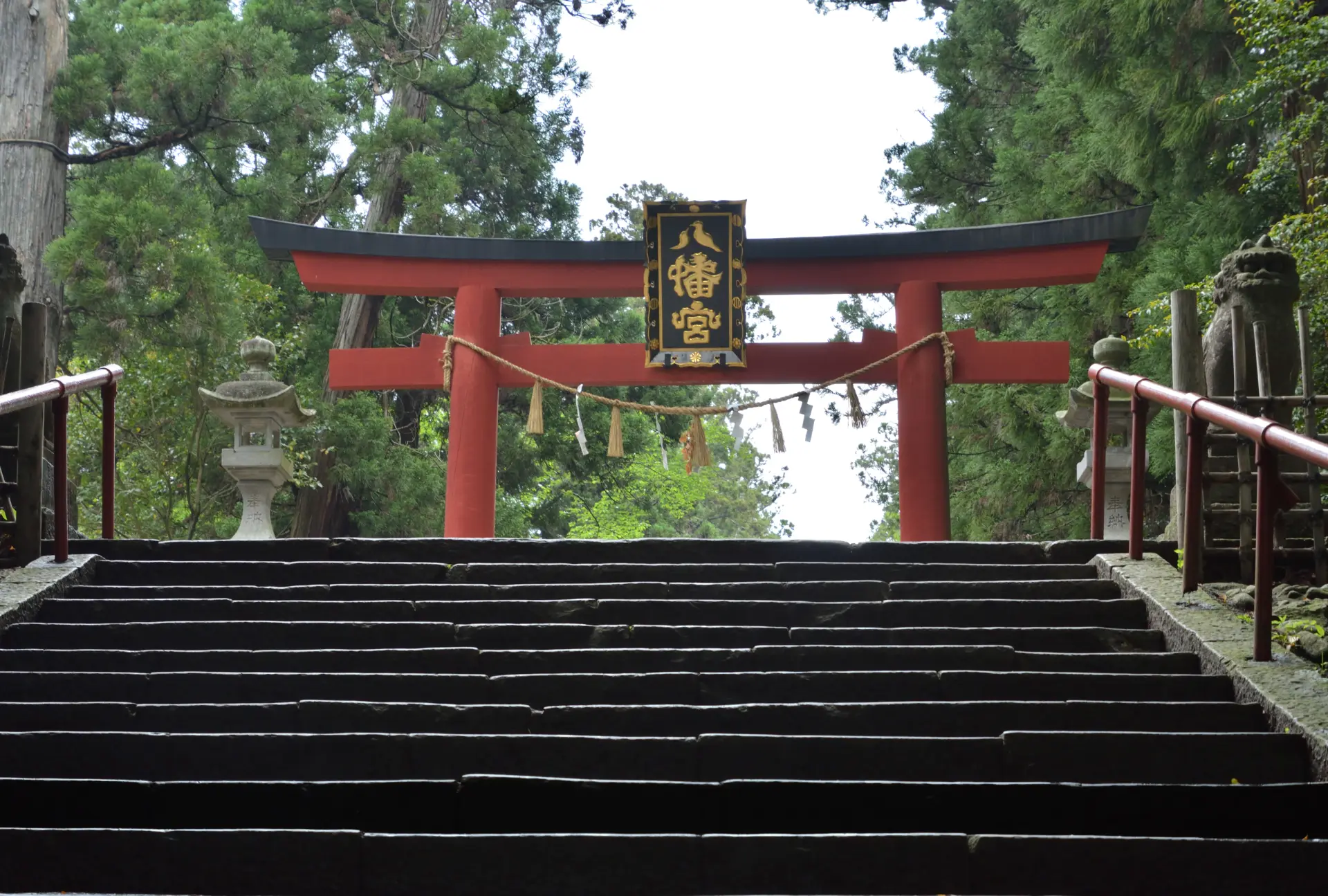 大崎八幡宮的大石段(98階)