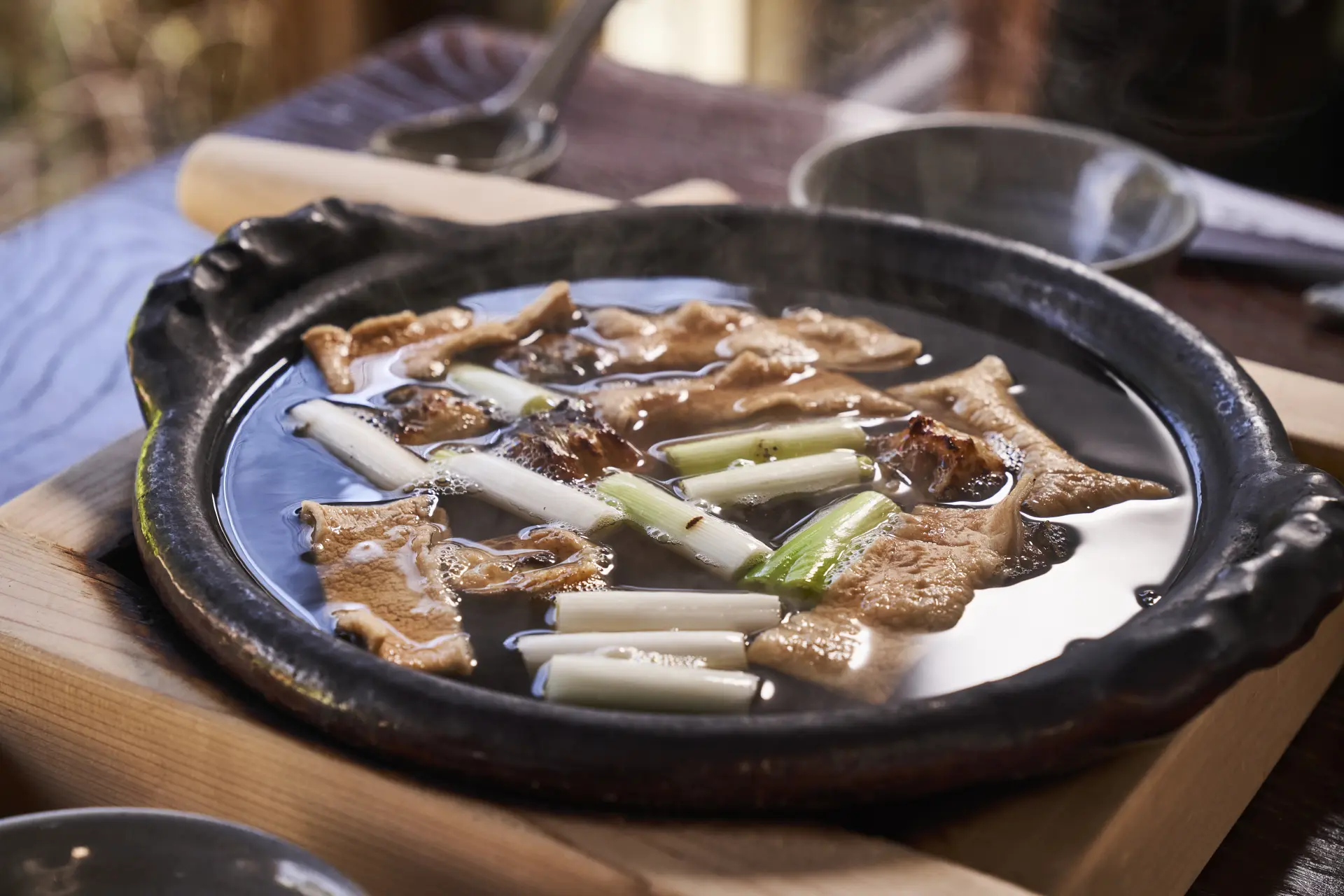 老舗が誇る滋味深い鰻料理を堪能