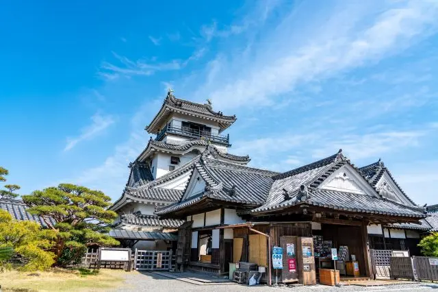 全国的に見ても珍しい本丸御殿と天守が現存する「高知城」