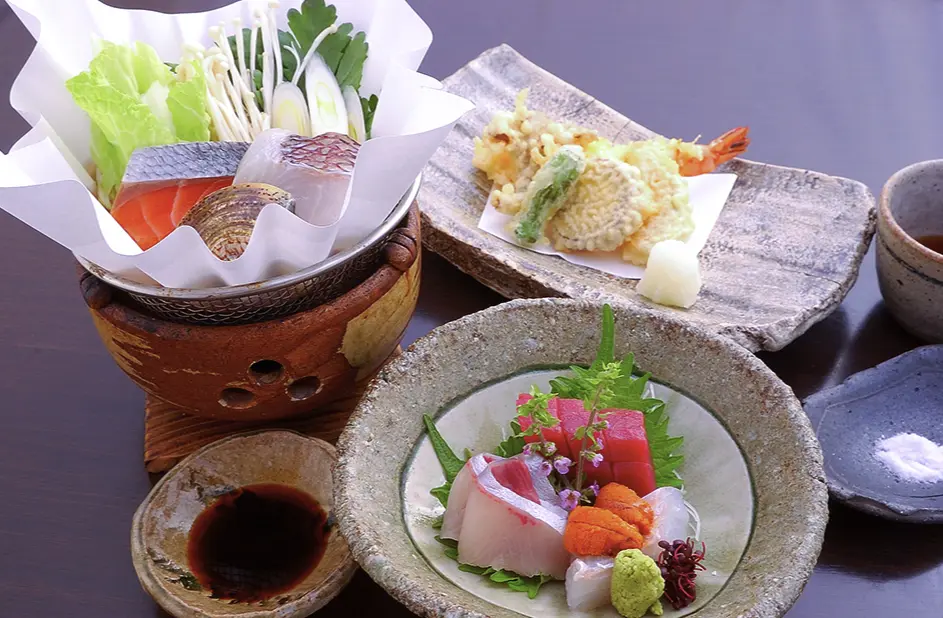 信樂燒器皿讓料理的魅力更顯突出