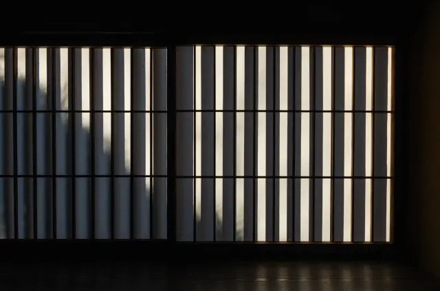 敵を足元から攻撃できる面白いからくり（画像はイメージです）