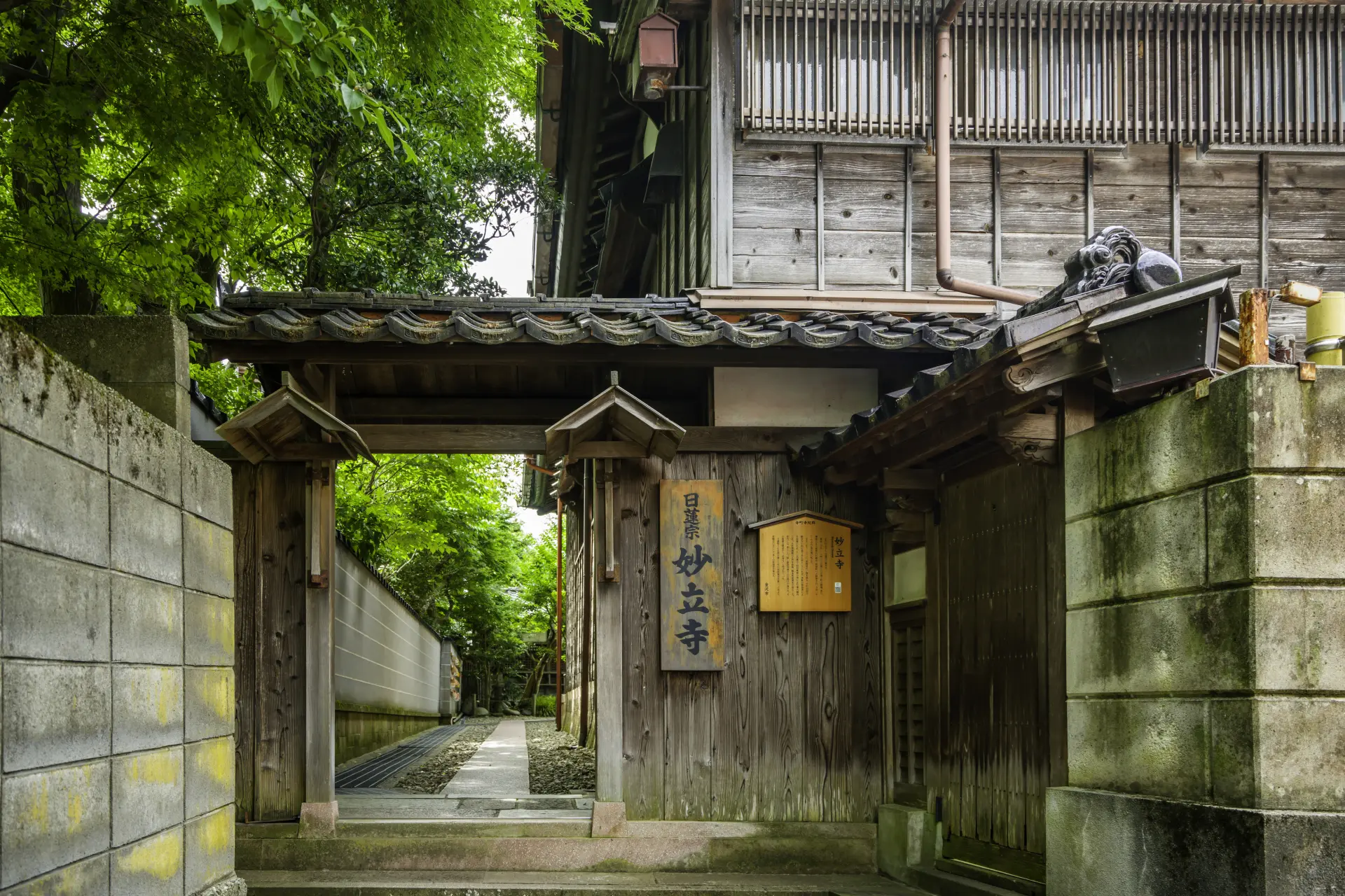 被稱為「忍者寺」的「妙立寺」