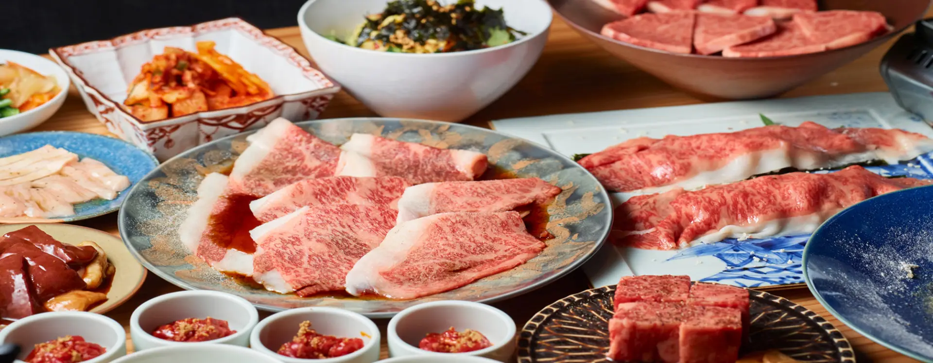 「骨まるごと一頭買い」で大分・豊後牛を隅々まで堪能できる焼肉店