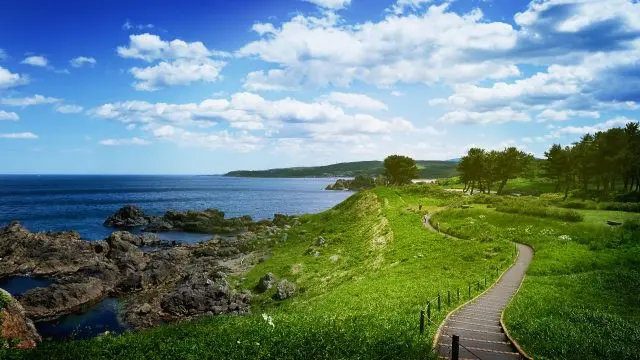 An Expedition into the Culture of Tohoku and the Sanriku Coast:
A Walking Tour via the Michinoku Coastal Trail