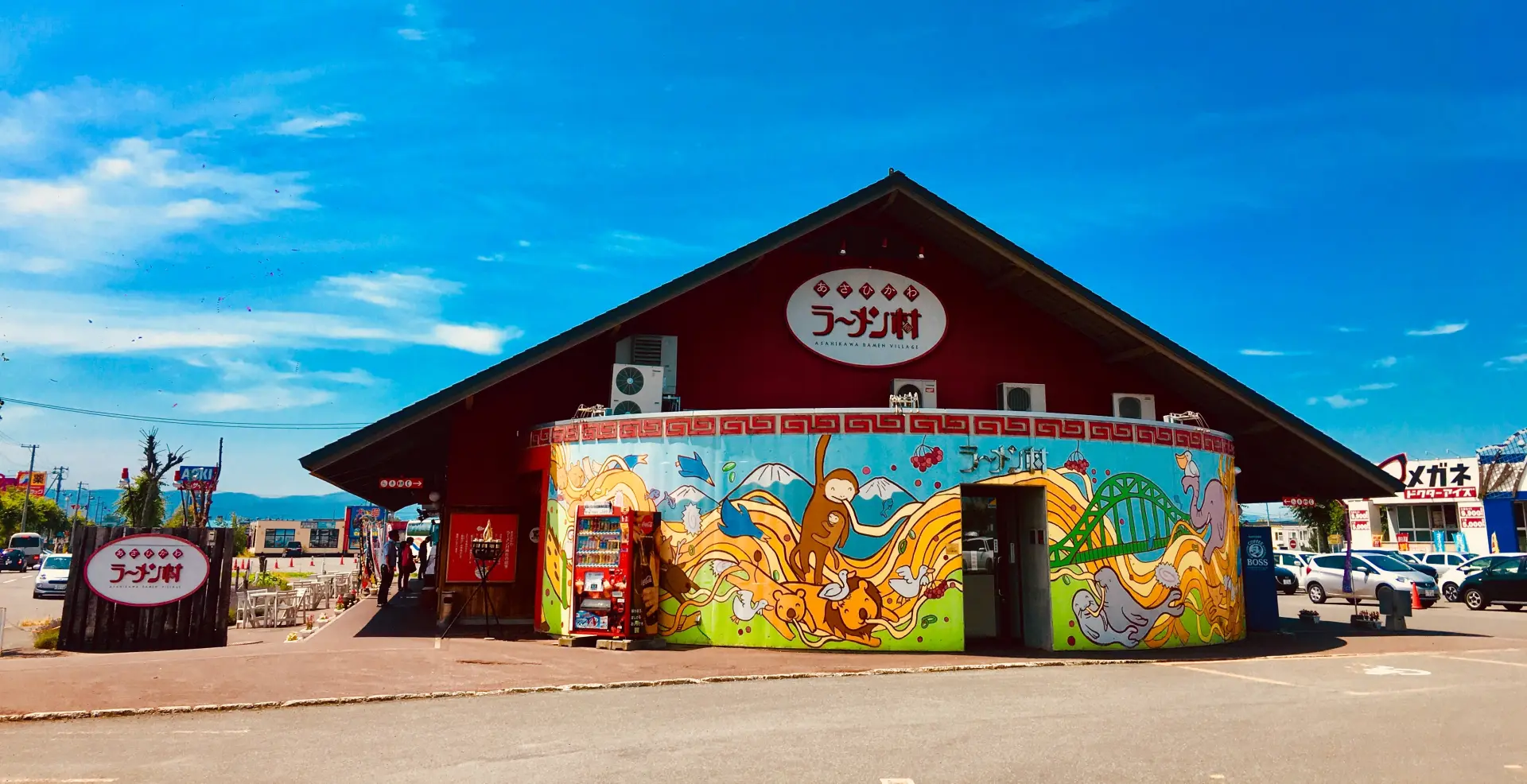 まさにラーメンだらけ!旭川ラーメンの人気店7店舗が集うラーメン村
