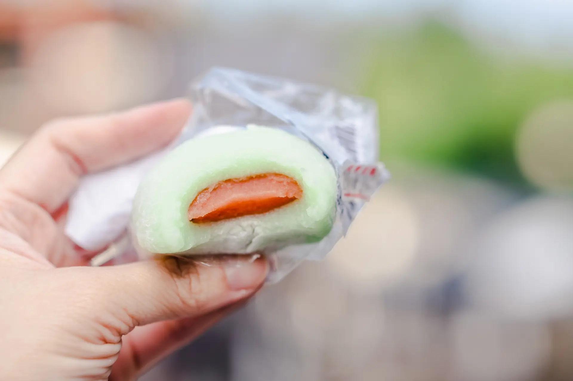 スイカの名産地ならではの人気商品「スイカ大福」（写真はイメージです）
