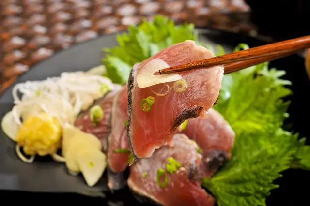 Tataki-styled bonito, flash-seared and ready to enjoy with salt.