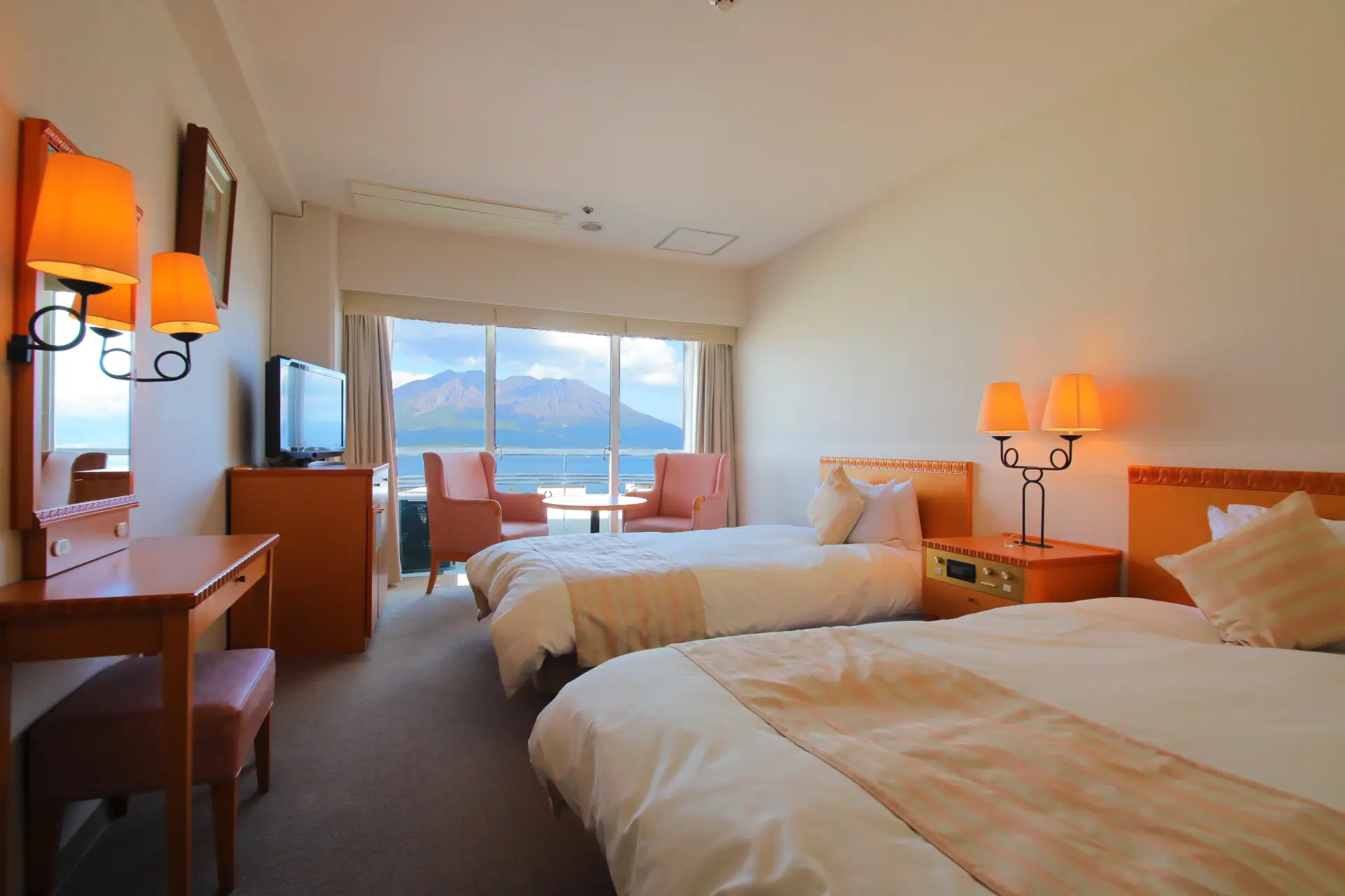 桜島を一望する眺望自慢の旅の拠点