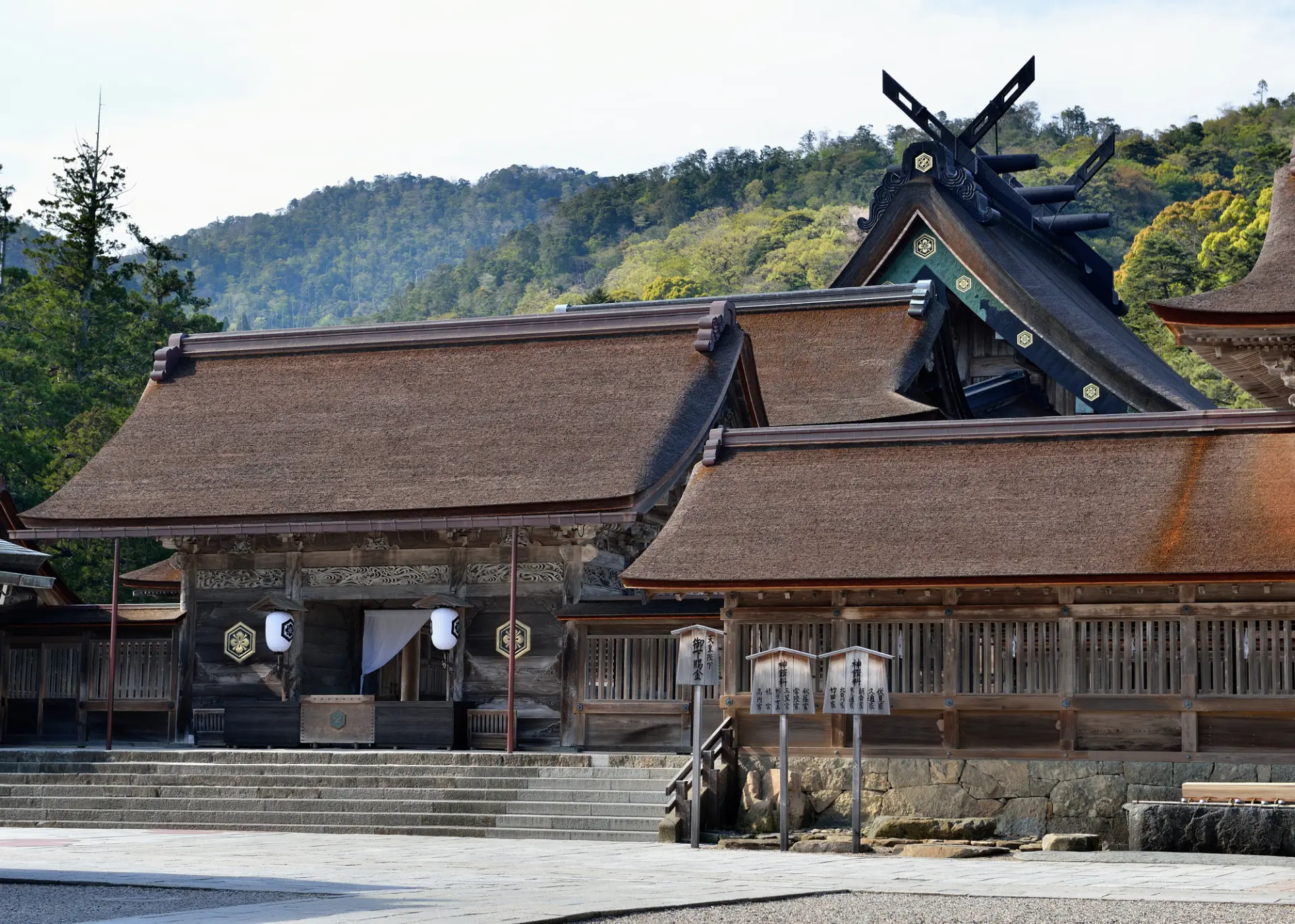現在の出雲大社の本殿