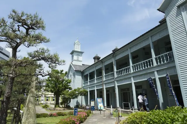 美しい外観も旧出島神学校の魅力のひとつだ