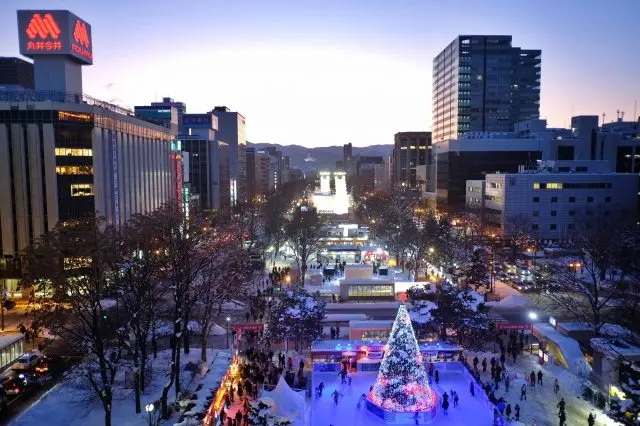 可以從各種不同高度欣賞札幌的街景，是觀景台直達電梯的魅力所在