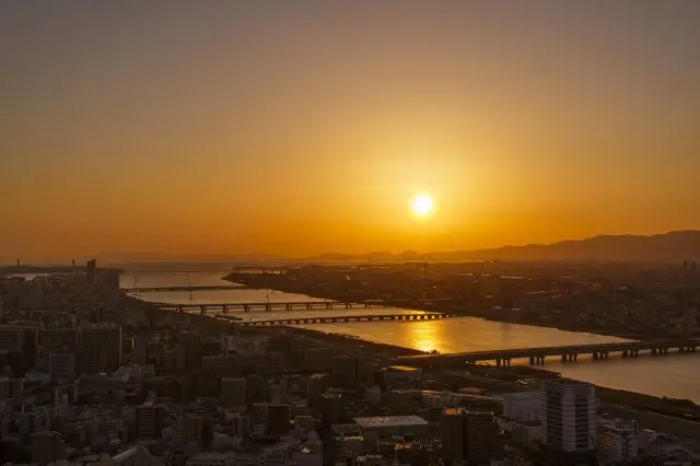 陽が沈んでいく様子をゆっくり眺めるのもお勧めだ