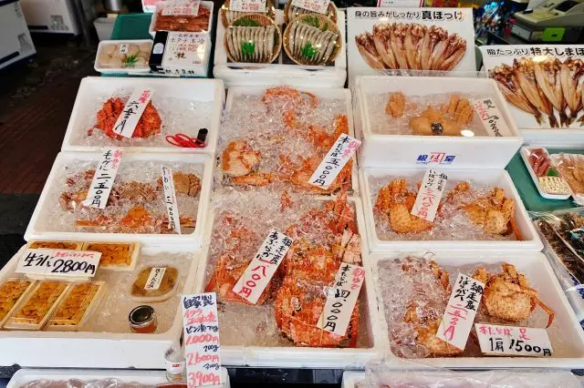 市場內處處都擺滿了令人眼花撩亂的迷人食材