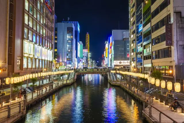 夏天造訪道頓堀，能感受到日本夏夜的獨特風情