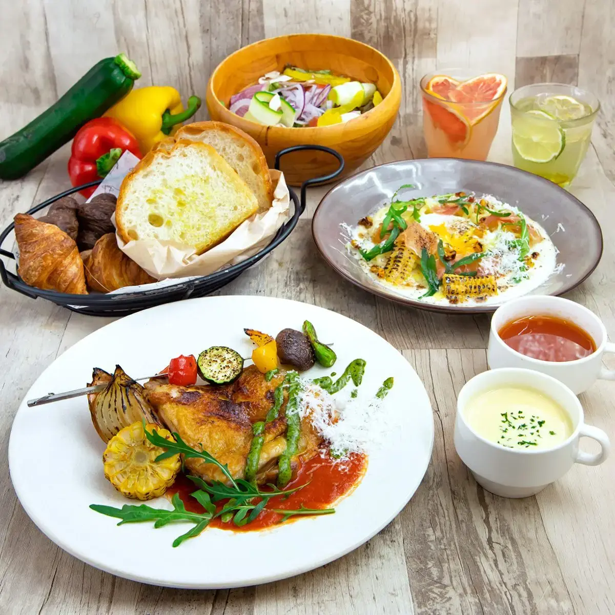 色彩繽紛、外觀精緻的料理令人目不暇給