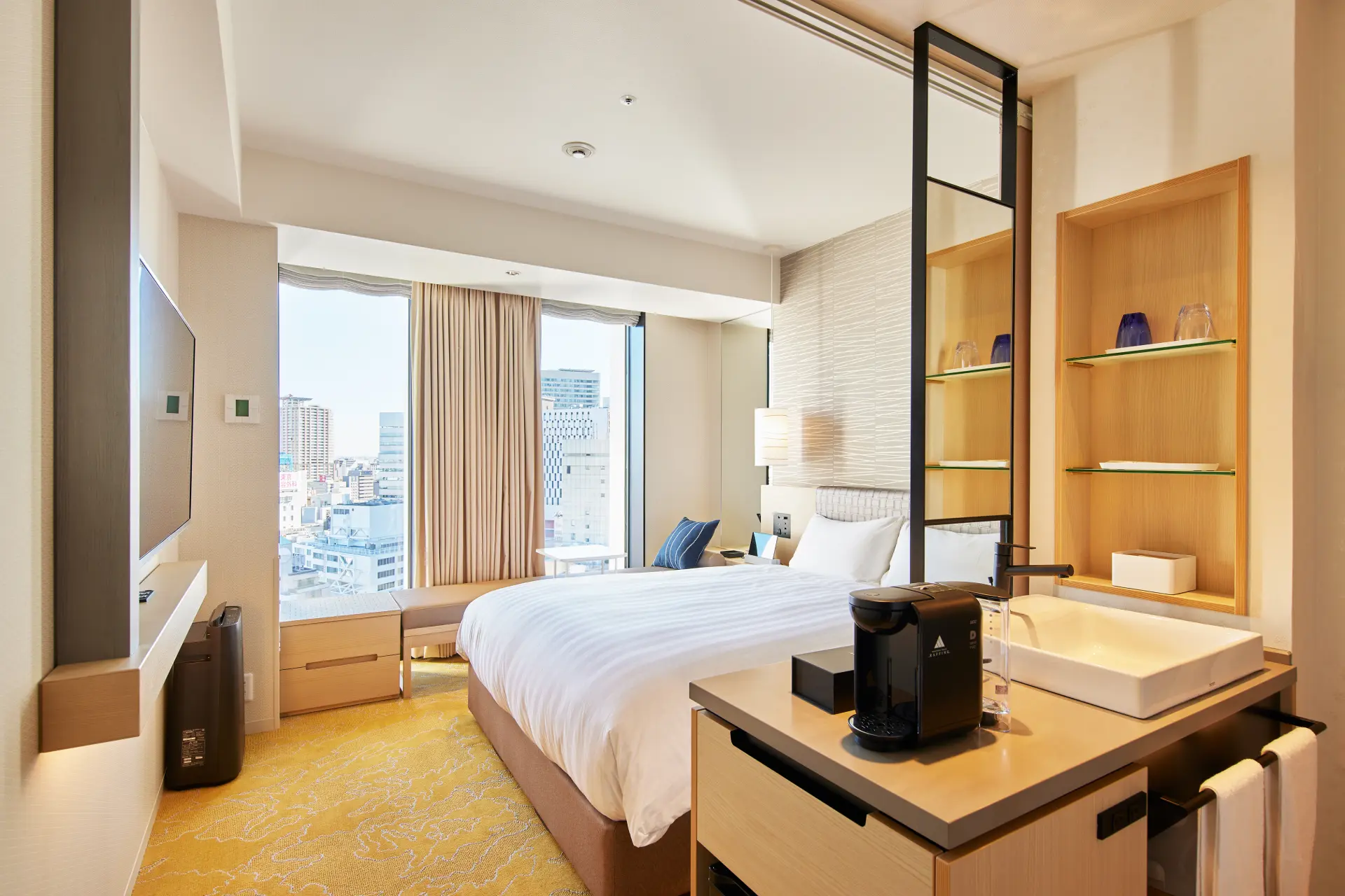 洗練された設備を備えた新スタイルのビジネスホテル