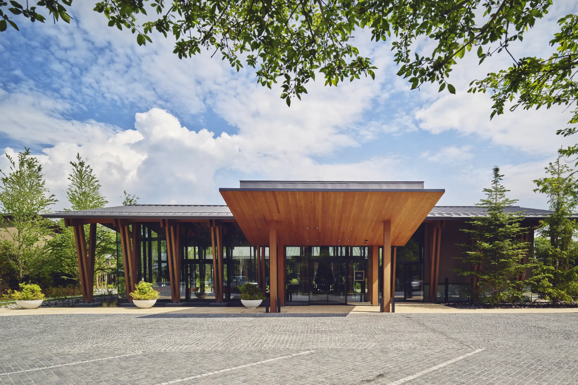 能感受輕井澤「鄰間故事」的時尚飯店