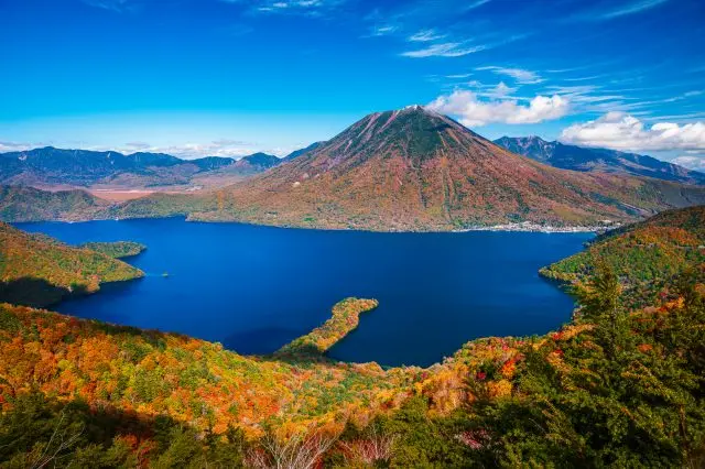 日光雄伟的自然风光