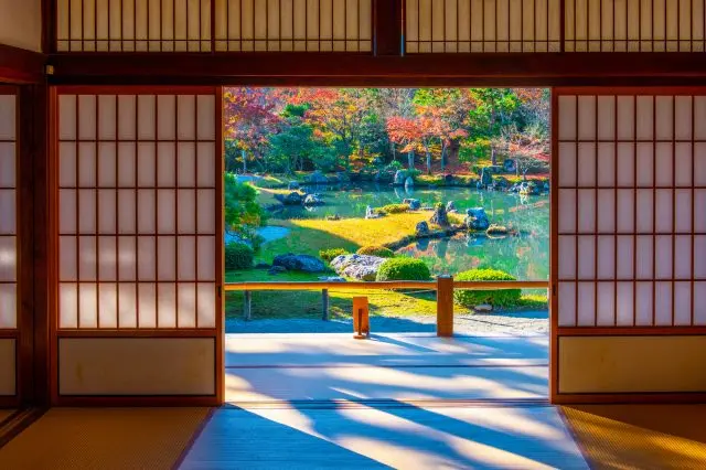 曾拥有「京都五山」之首的历史，被登录为世界遗产的禅寺