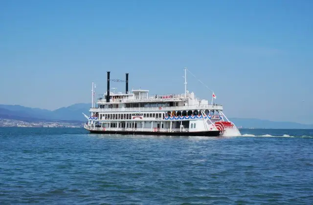 優雅地巡遊日本第一大湖泊