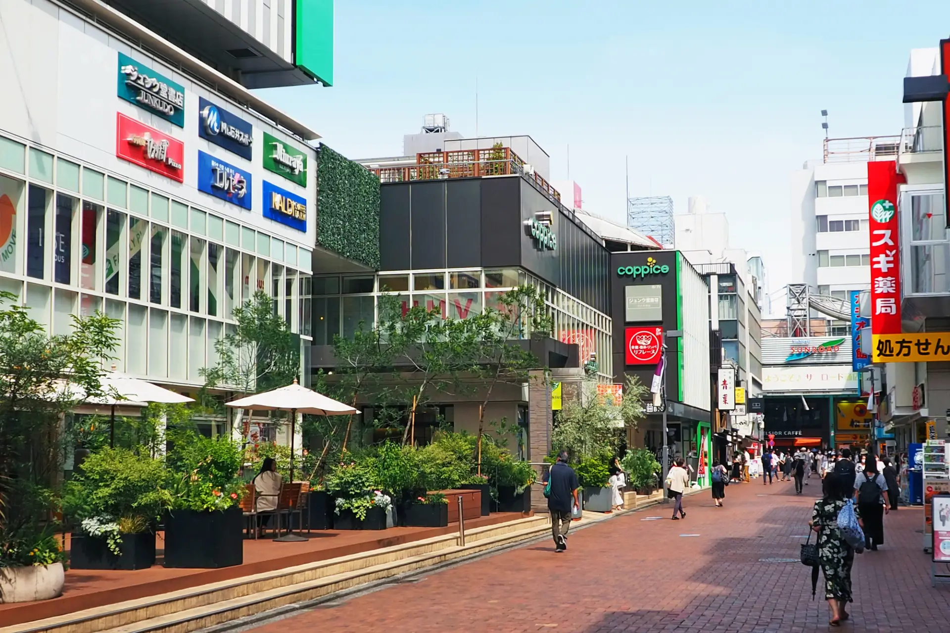 多彩なショップが集まる商業施設