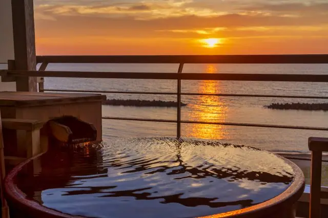 The Ultimate Japan Onsen Guide: Discover the Charm, Enjoyment, and Famous Hot Springs