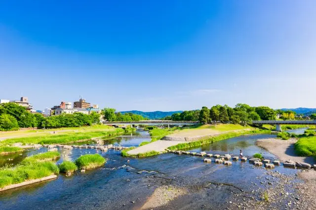 「鴨川三角洲」風景優美，曾被用作電影和電視劇的拍攝地