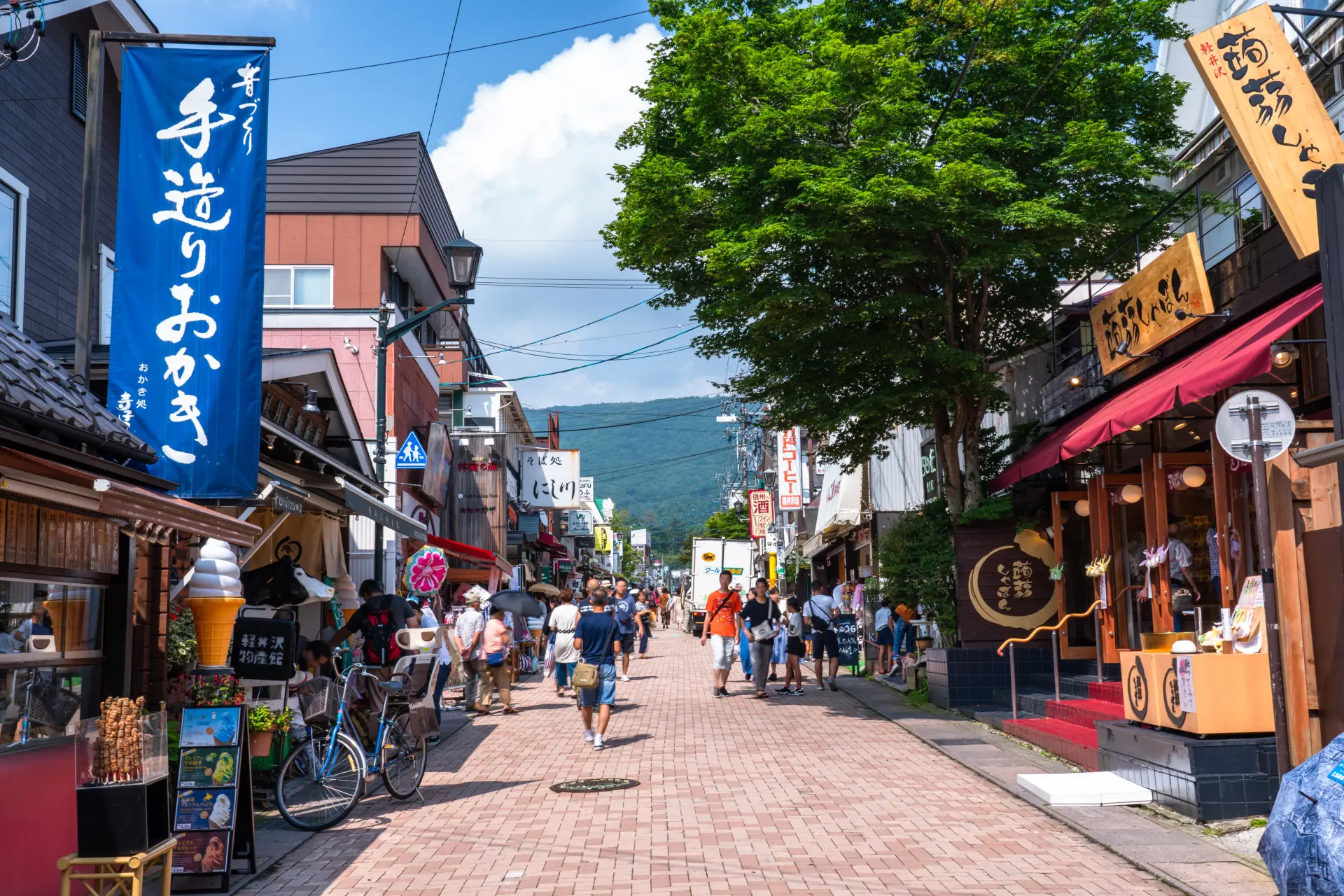軽井沢 銀座 通り