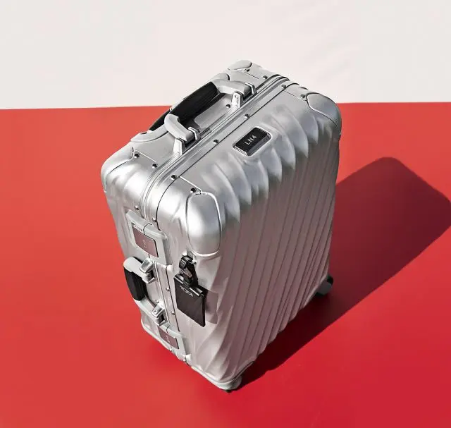 19 Degree Aluminum International Carry-On, color: Silver.