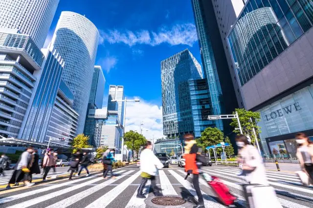 高層ビルが立ち並ぶ名古屋駅前