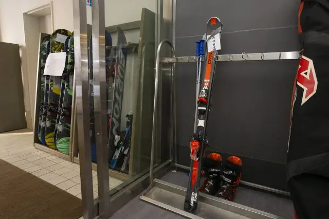 Easily rent everything you need just by completing the registration at the rental corner.