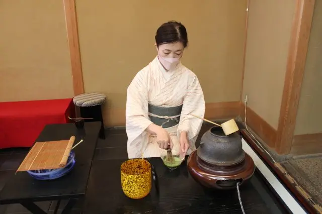 다도를 부담없이 체험할 수 있습니다.