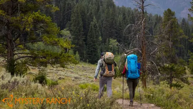 MYSTERY RANCH prides itself on offering a comfortable and secure carrying experience, even with heavy loads, as well as durability