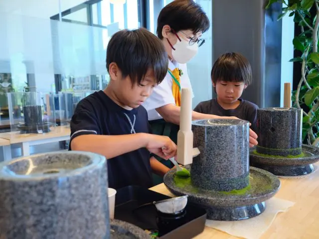 찻절구를 이용한 말차만들기 외 다양한 체험이 준비되어 있습니다.