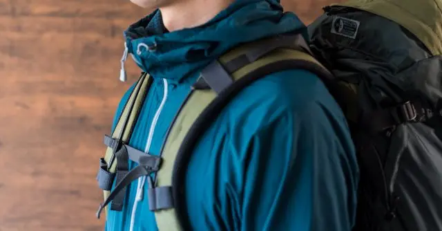 기온이나 날씨 변화에 대응할 수 있는 복장을 준비해 가세요.