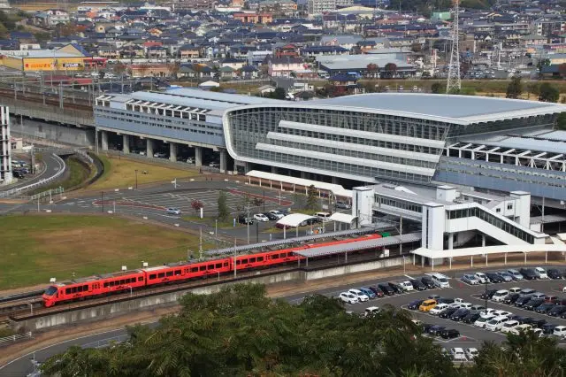 充分利用電車和巴士，盡情享受佐賀之旅