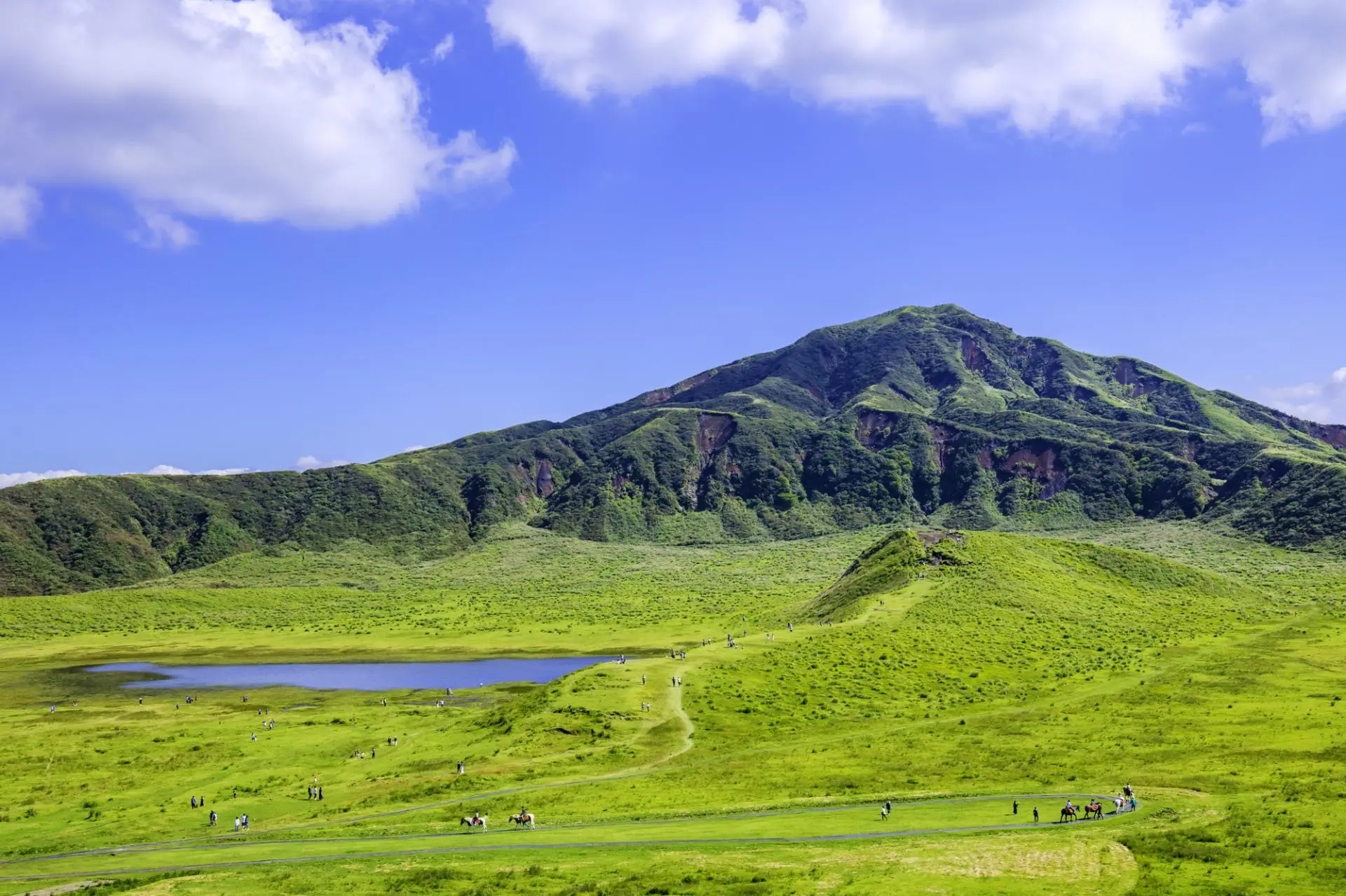 A First-Time-Friendly Kumamoto Travel Guide: Enjoy the Best of Its