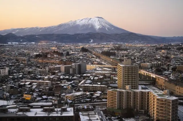 岩手最大の都市である盛岡の街並み