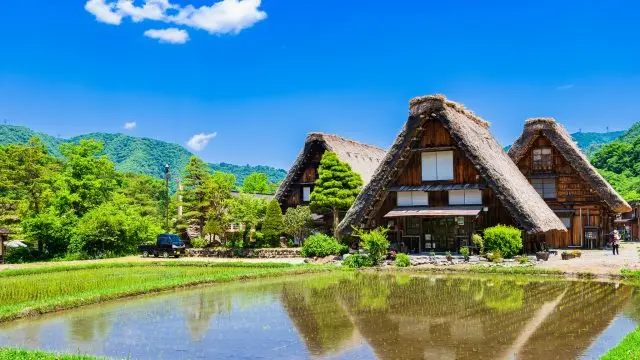 【岐阜旅行ガイド】奥深い自然に守られた伝統文化に出会う旅へ