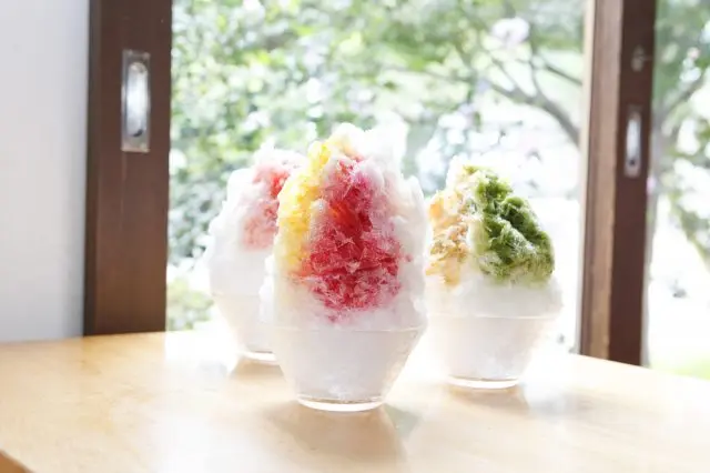 The taste of spring waters from the foot of Hodosan used in the natural ice at Asami Reizo.