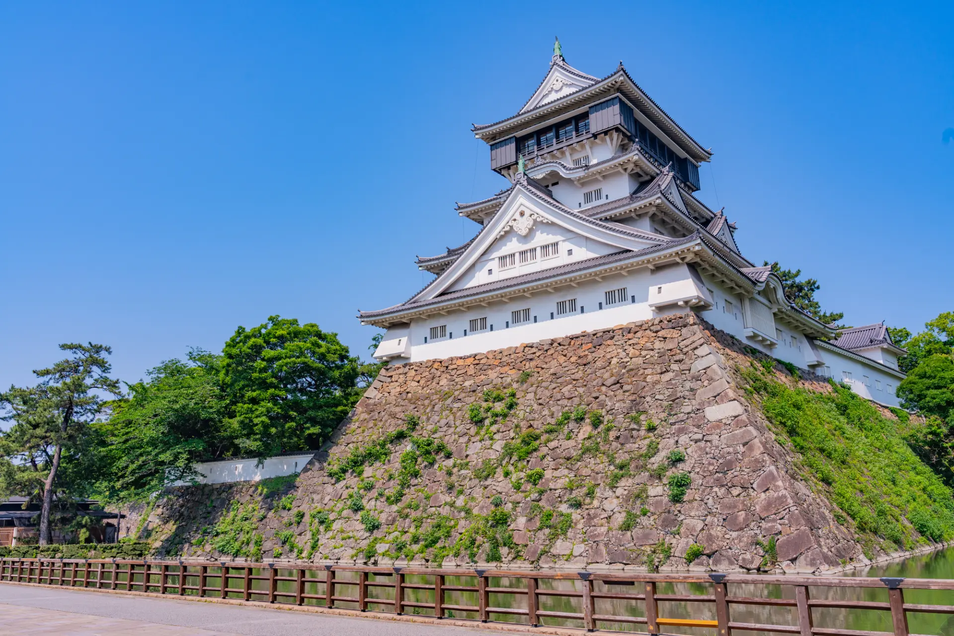 日本の歴史と文化を感じられる小倉城