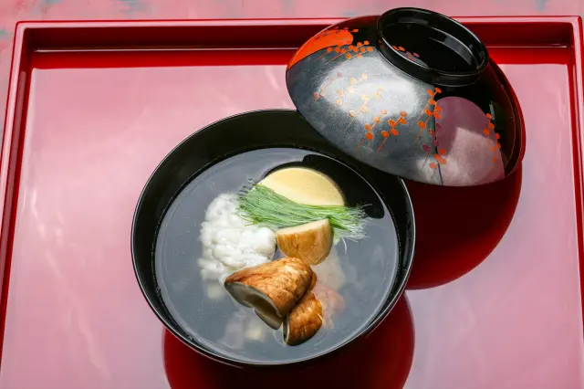 以色彩豐富且味道清淡為特徵的椀盛